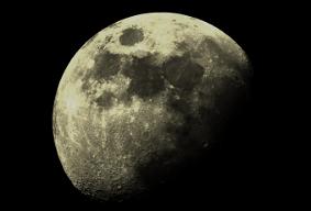 방과후 수업에서 달 촬영